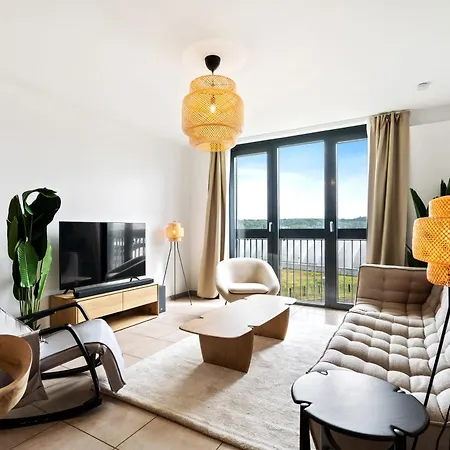 Apartament Spacious 2br Retreat In Esch-belval
