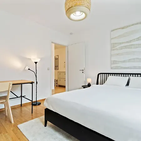 Spacious 2br Retreat In Esch-belval Apartament