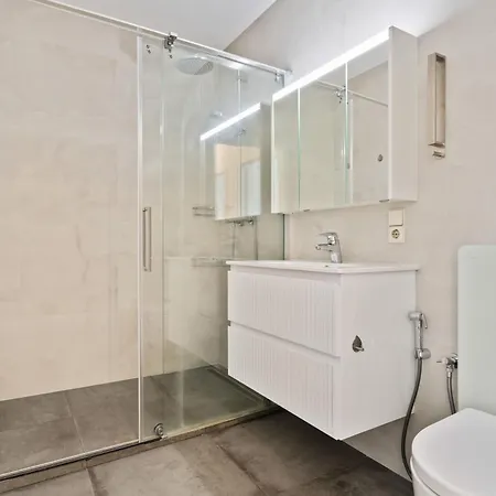 Apartment Spacious 2br Retreat In Esch-belval *